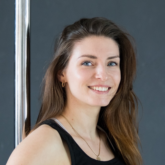 Elisabeth Hautmann quadratisch
